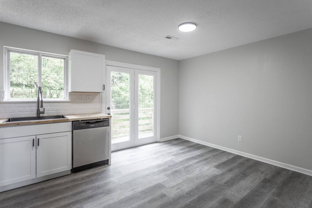 House for rent at 833 Sylvan Dr, Chattanooga, TN 37411