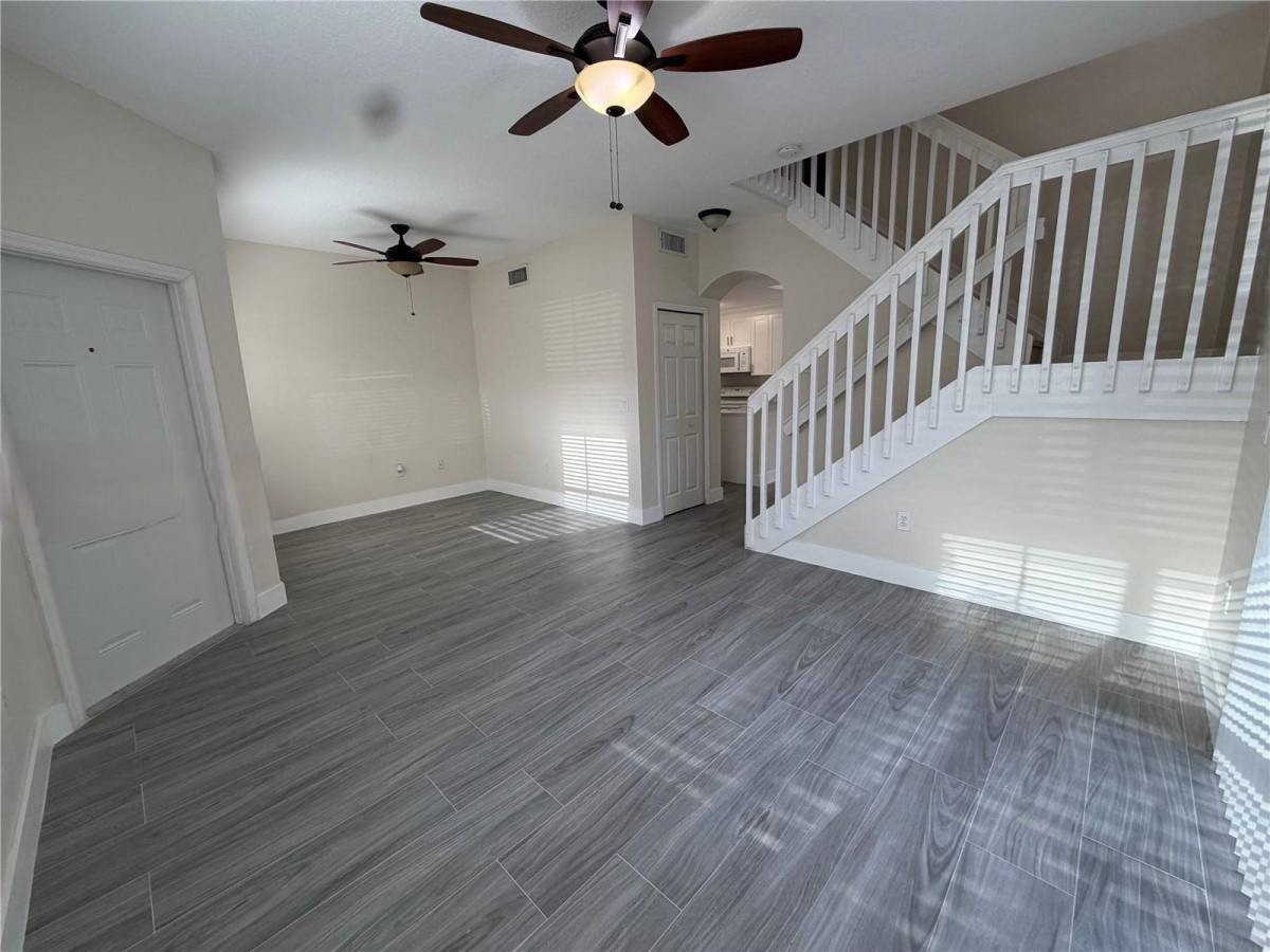 Townhouse for rent at 6202 NW 115th Place #336, Miami, FL 33178