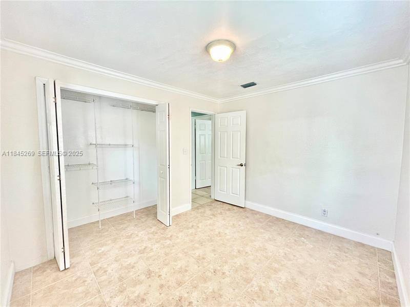 House for rent at 1010 N 31st Court, Hollywood, FL 33021