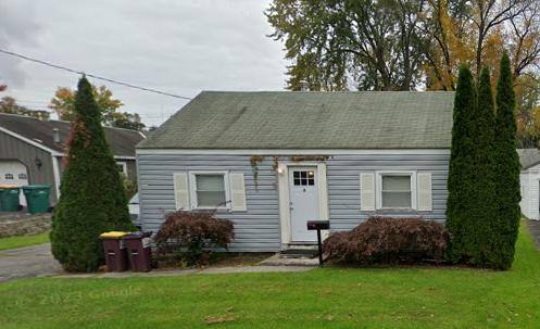 House for rent at 3 Genesee Ave #3, Rensselaer, NY 12144