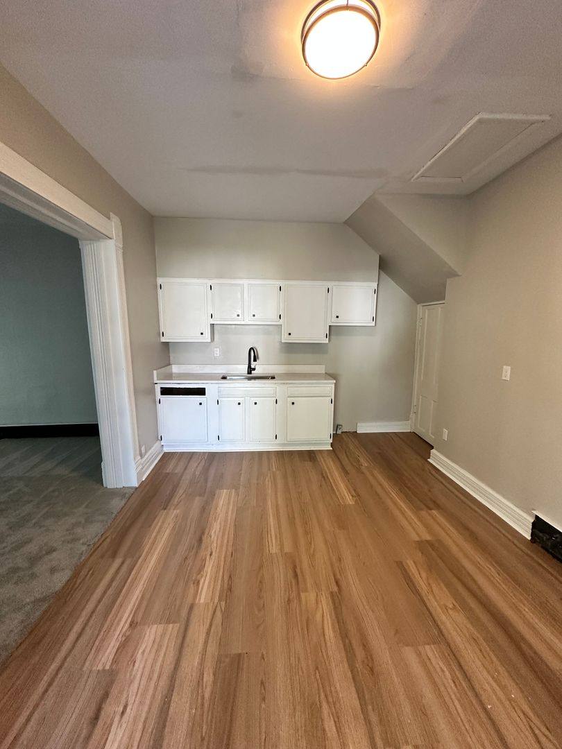 Apartment for rent at 121 Washington St, West Liberty, OH 43357