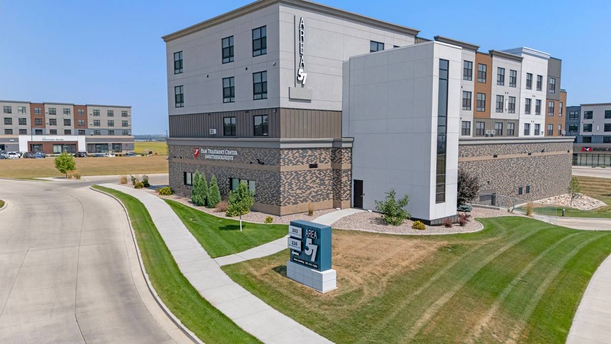 Apartment for rent at 202 & 208 E Greenfield Lane, Bismarck, ND 58503