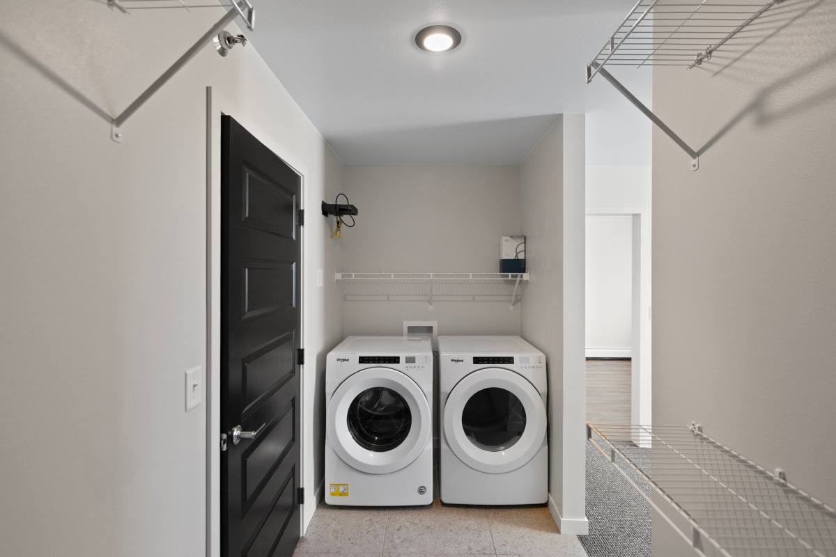 Apartment for rent at 202 & 208 E Greenfield Lane, Bismarck, ND 58503