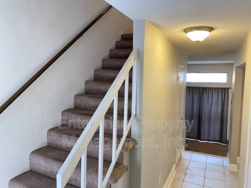 Condo for rent at 8176 Harley Square, Cordova, TN 38016