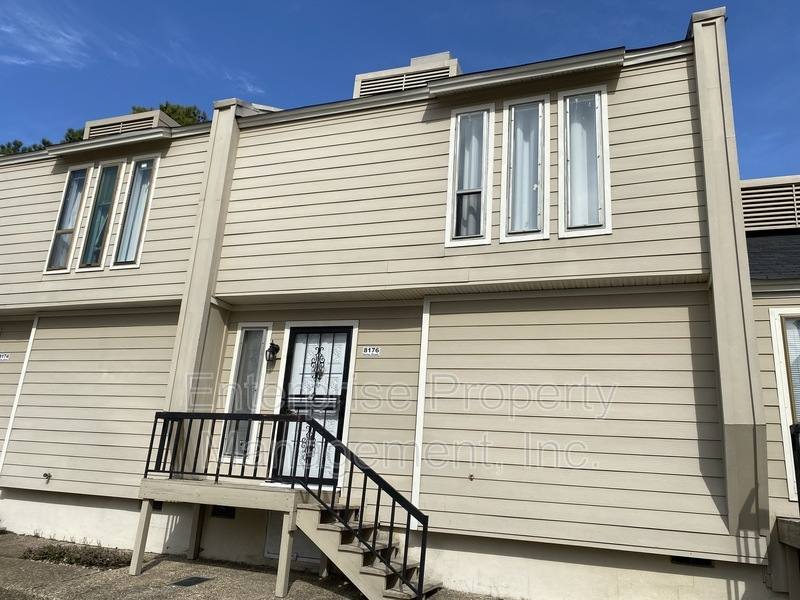 Condo for rent at 8176 Harley Square, Cordova, TN 38016