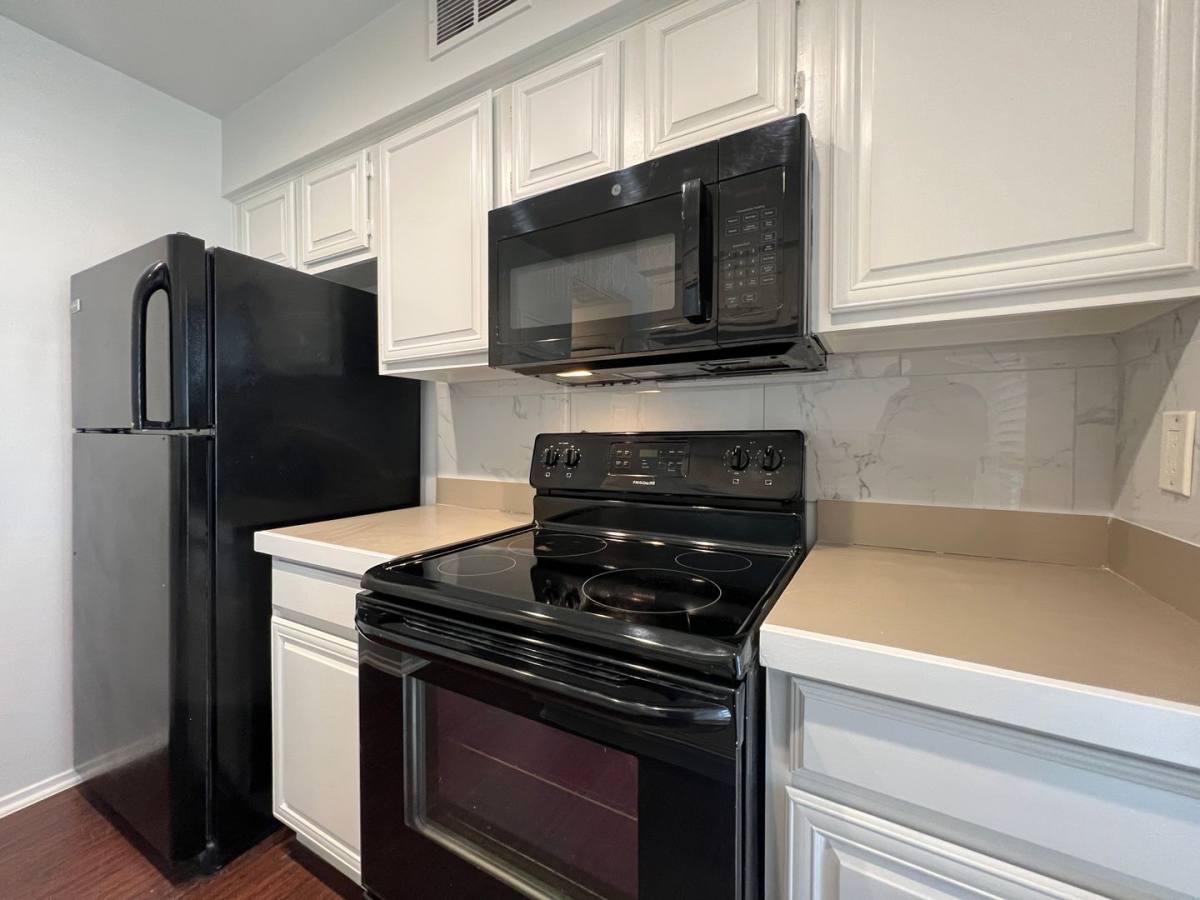 House for rent at 3140 Devonshire #236H, Plano, TX 75075