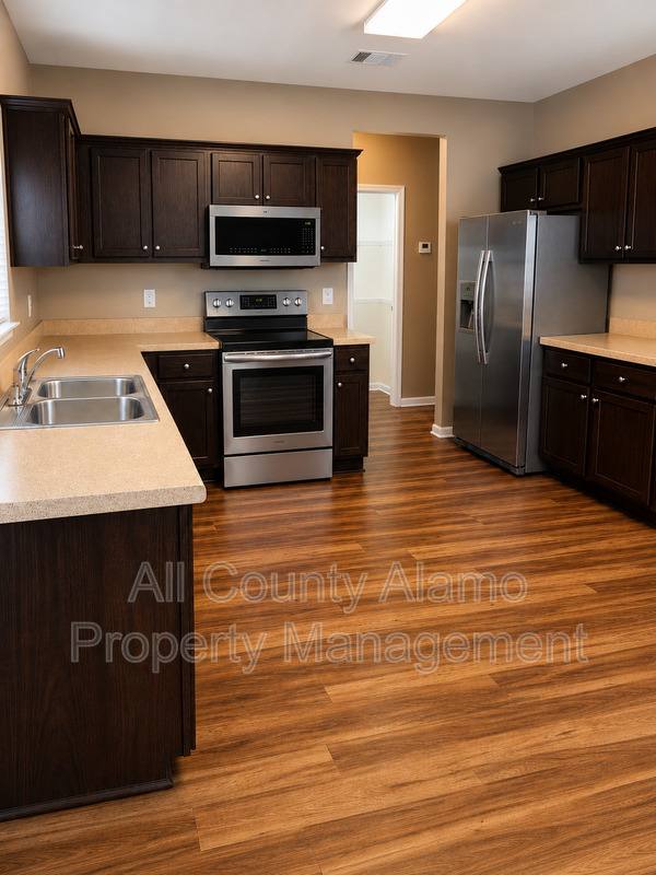 House for rent at 9006 Pinseeker, Schertz, TX 78154