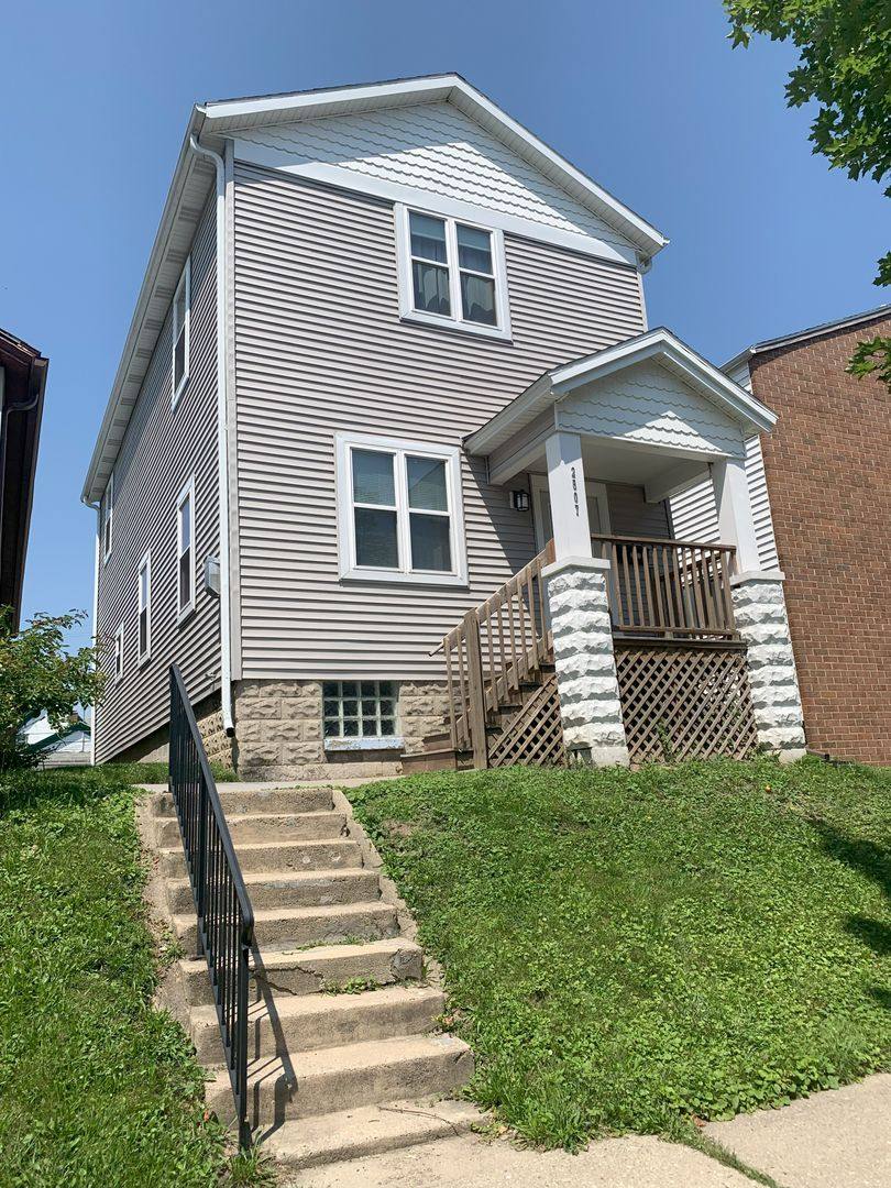 House for rent at 2507 S Logan Ave, Milwaukee, WI 53207