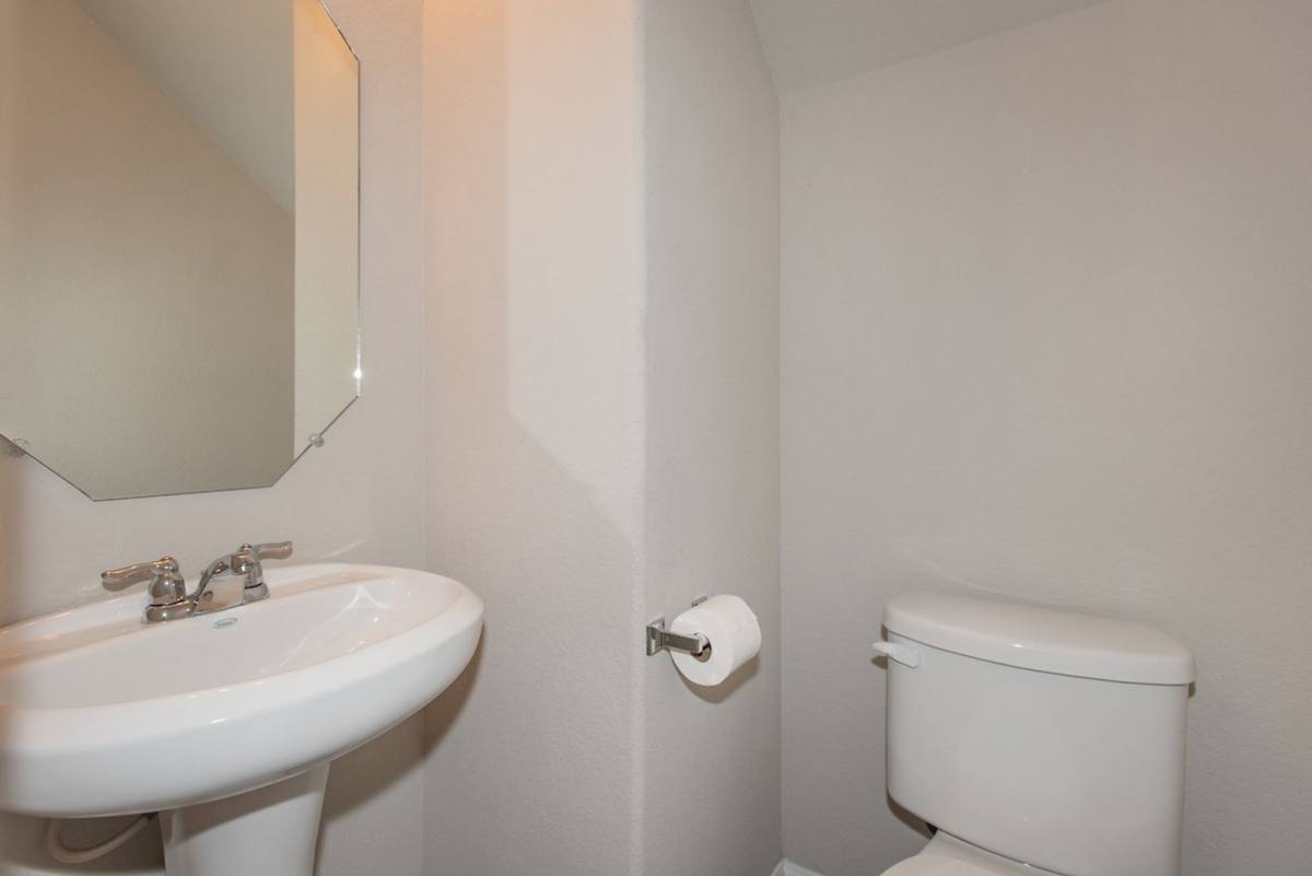Townhouse for rent at 1001 Zodiac Lane, Round Rock, TX 78665