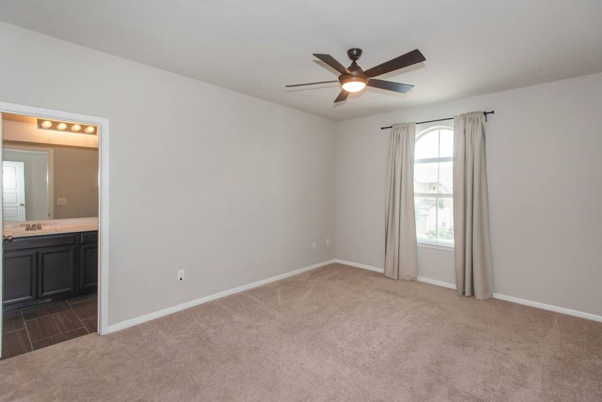 Townhouse for rent at 1001 Zodiac Lane, Round Rock, TX 78665