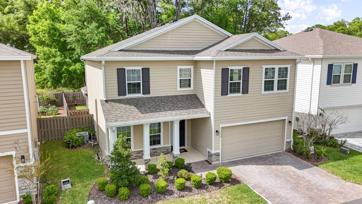 House for rent at 1454 NW 136th Blvd, Newberry, FL 32669