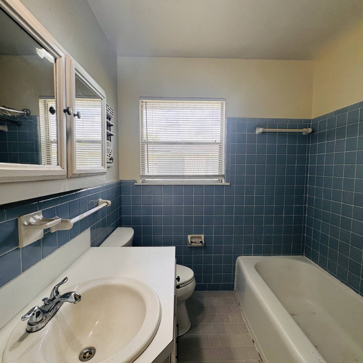 House for rent at 1543 Alamo St, Orange, TX 77630