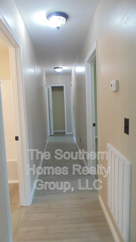 House for rent at 510 Third St, Madisonville, TN 37354