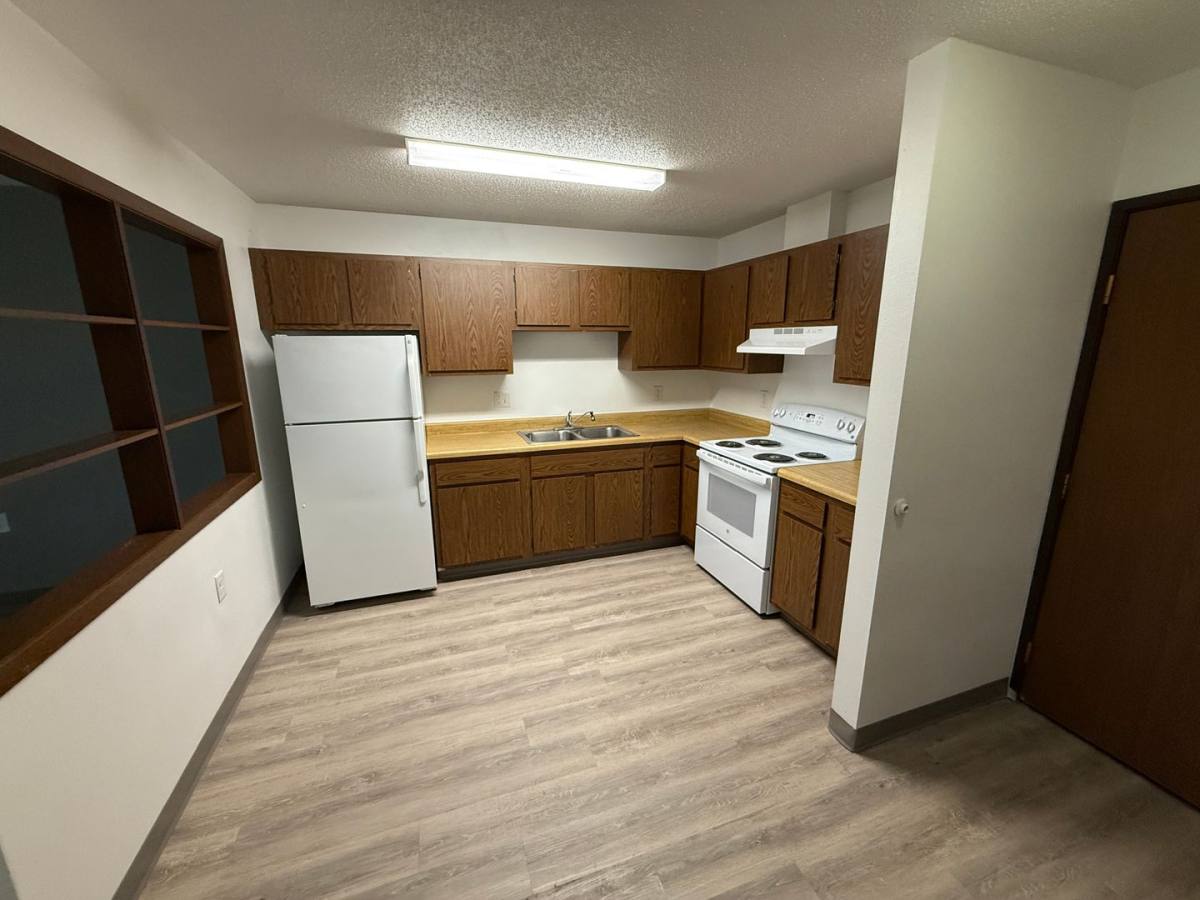 Apartment for rent at 1104 14th Ave N, Wahpeton, ND 58075