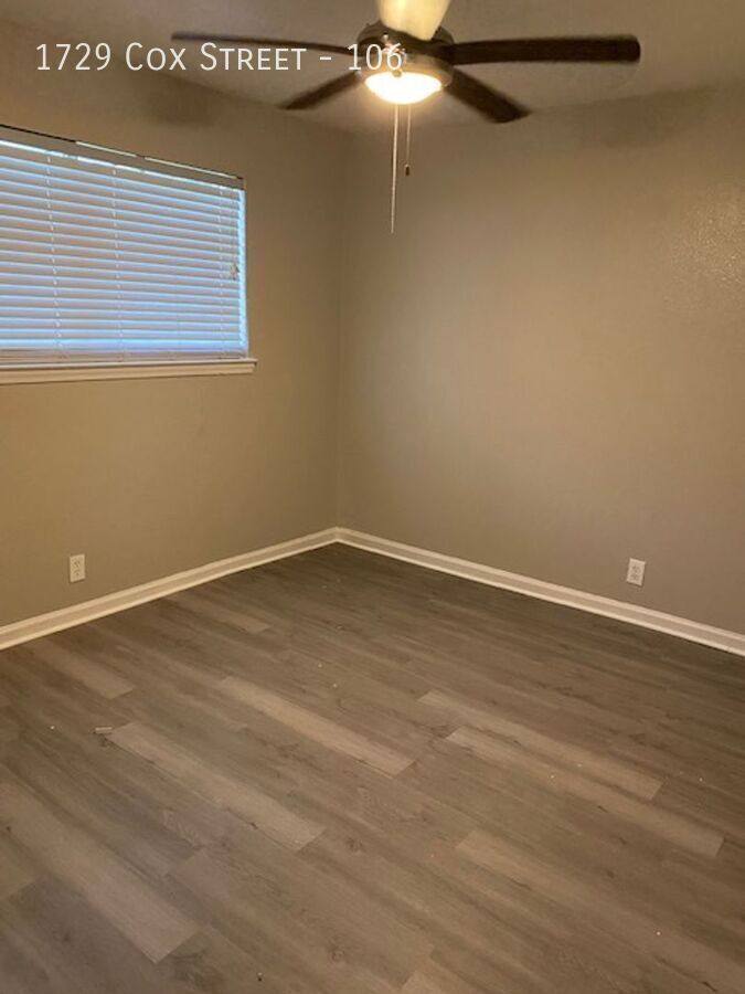 Apartment for rent at 1729 Cox St #106, Carrollton, TX 75006