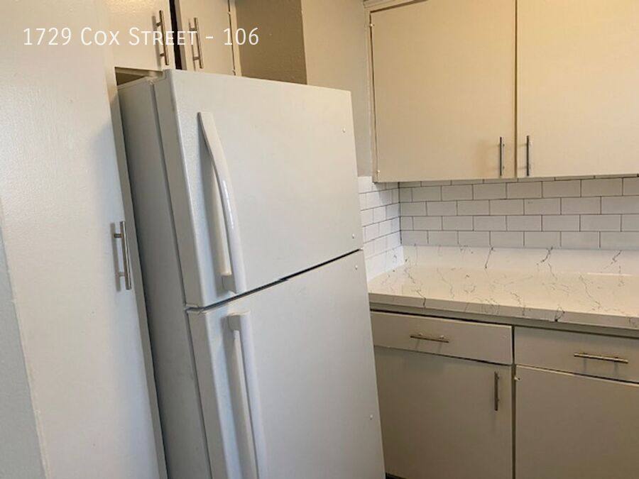 Apartment for rent at 1729 Cox St #106, Carrollton, TX 75006