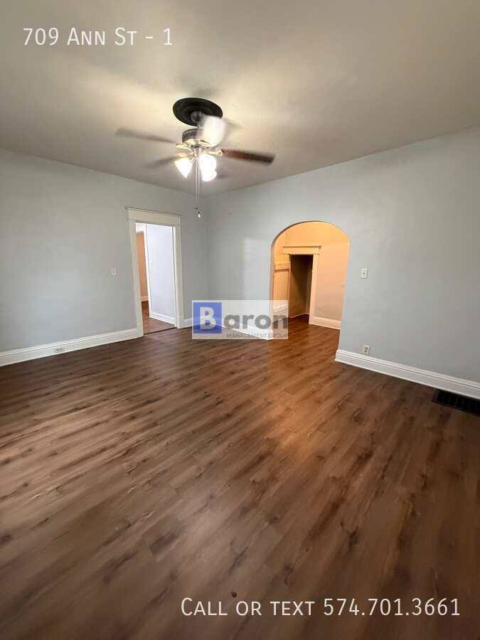 Apartment for rent at 709 Ann St #1, Mishawaka, IN 46545