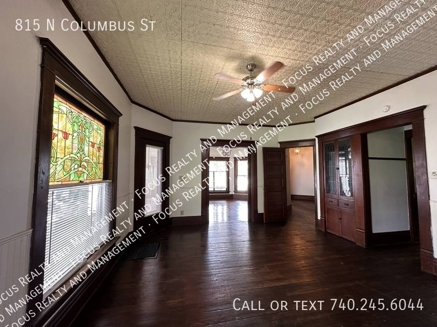 Apartment for rent at 815 N Columbus St, Lancaster, OH 43130