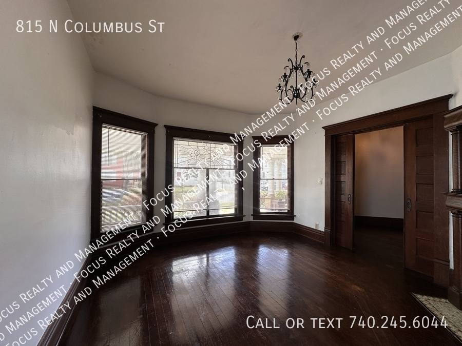 Apartment for rent at 815 N Columbus St, Lancaster, OH 43130