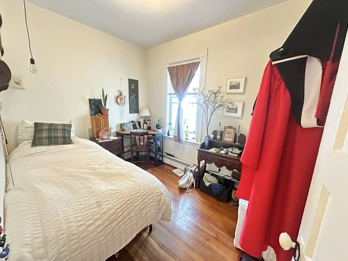 House for rent at 23 Harold St #2, Somerville, MA 02143