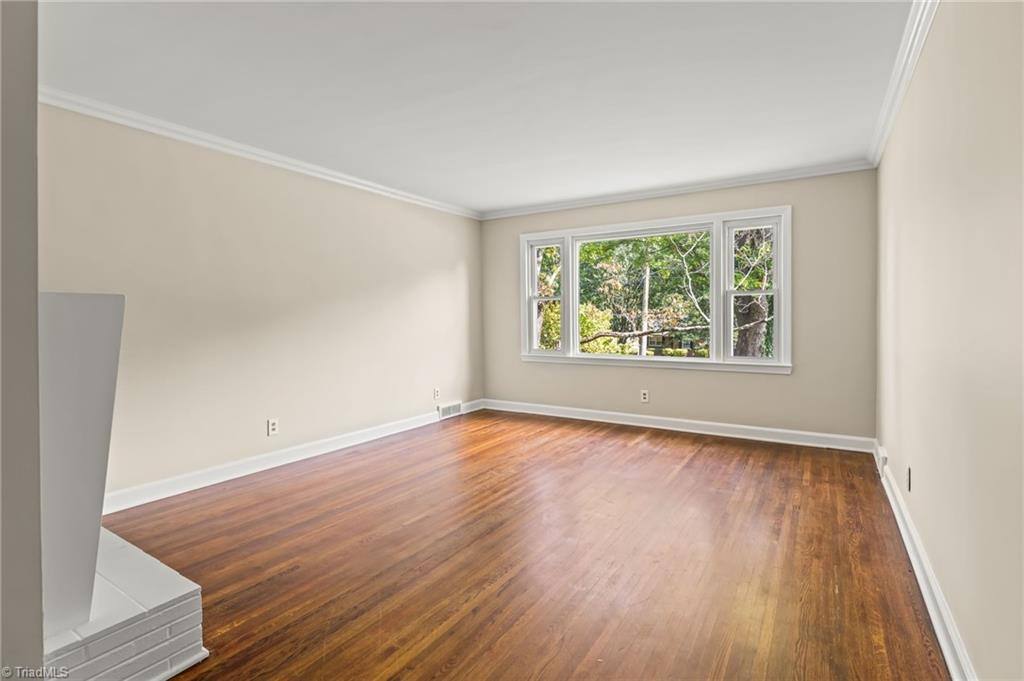 House for rent at 1200 Lamont Dr, Winston Salem, NC 27103