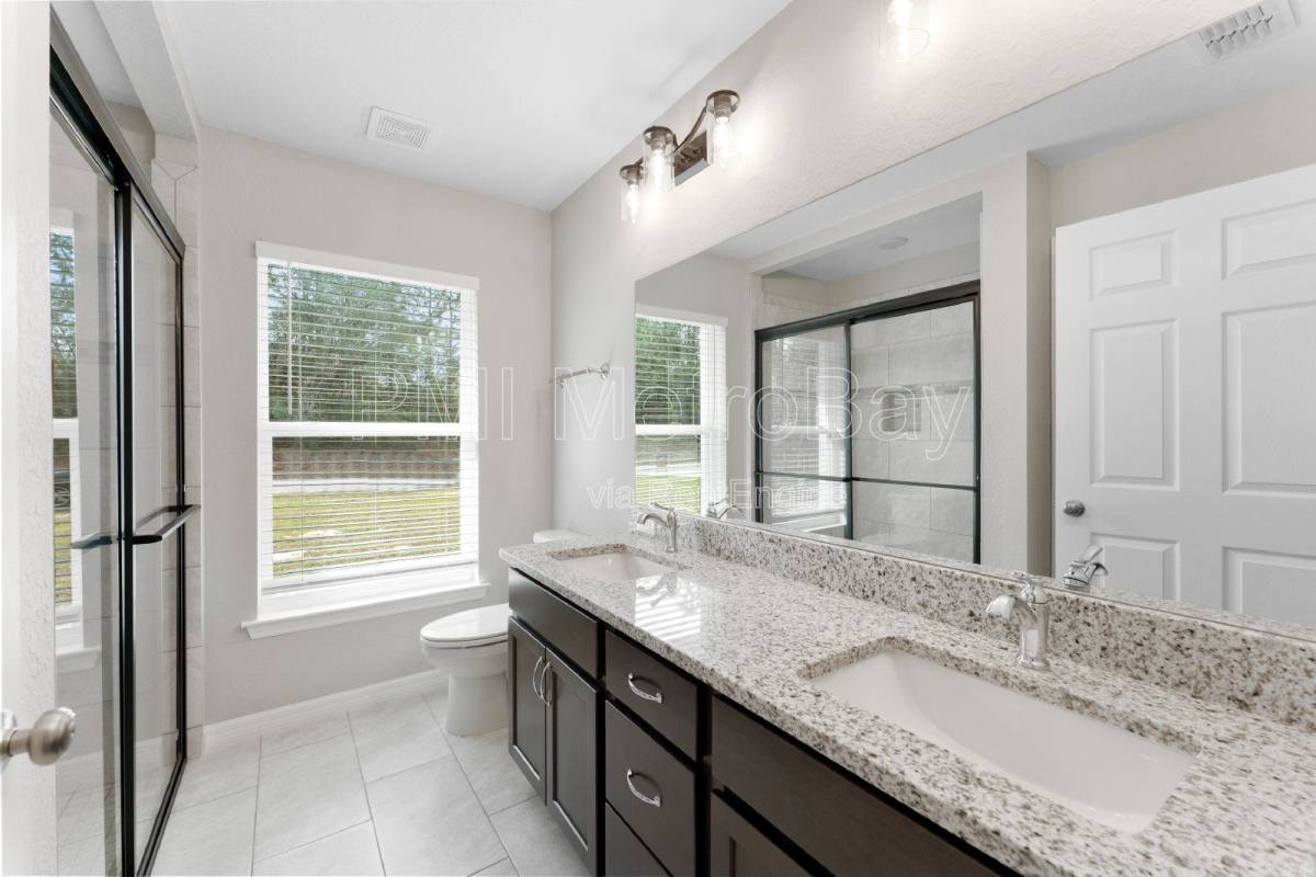 House for rent at 9461 N Sandree Dr, Dunnellon, FL 34434