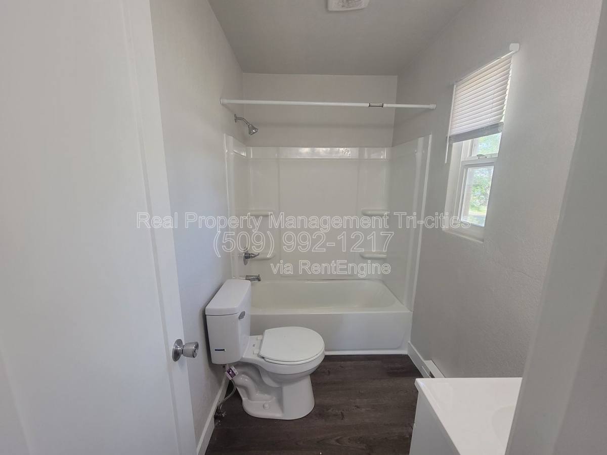 Apartment for rent at 1101 W Margaret St #H, Pasco, WA 99301