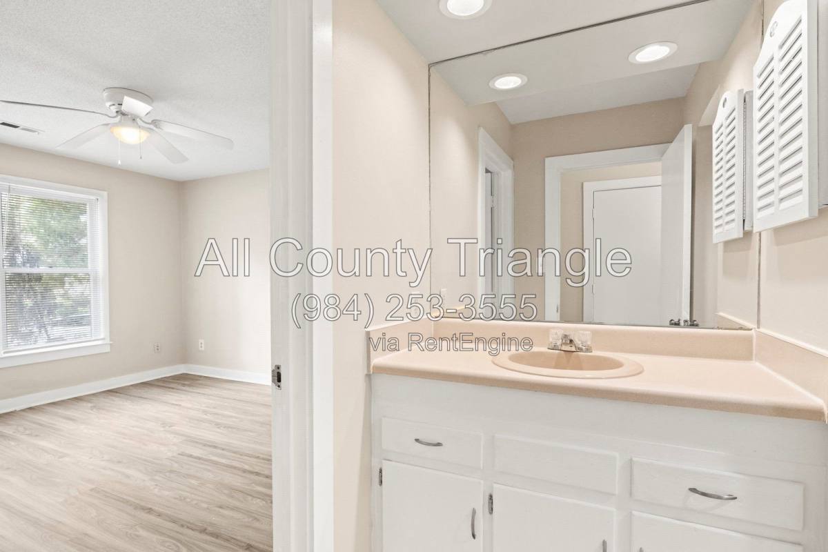 Townhouse for rent at 1619 Budwood Dr, Raleigh, NC 27609