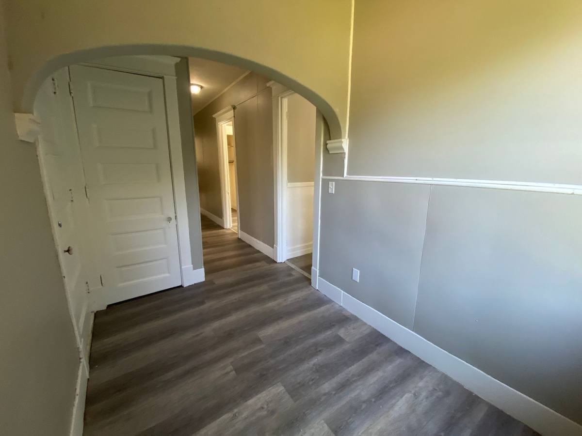 Apartment for rent at 402 S Main St, Frankfort, IN 46041