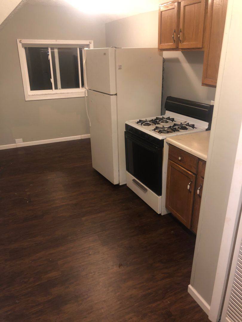 Apartment for rent at 452 S Main St, Frankfort, IN 46041