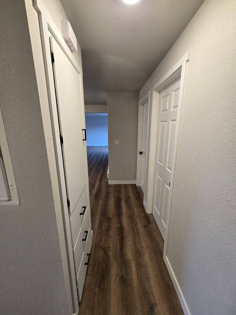 Apartment for rent at 2622-2628 Oak St SE, Albany, OR 97322
