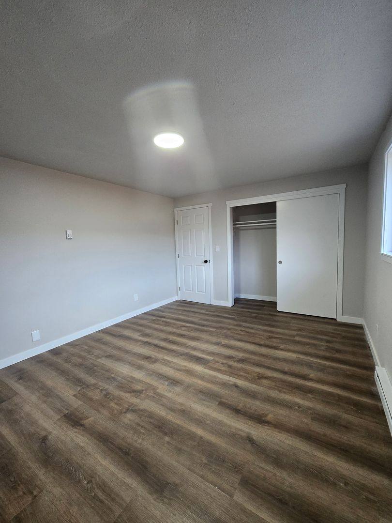 Apartment for rent at 2622-2628 Oak St SE, Albany, OR 97322