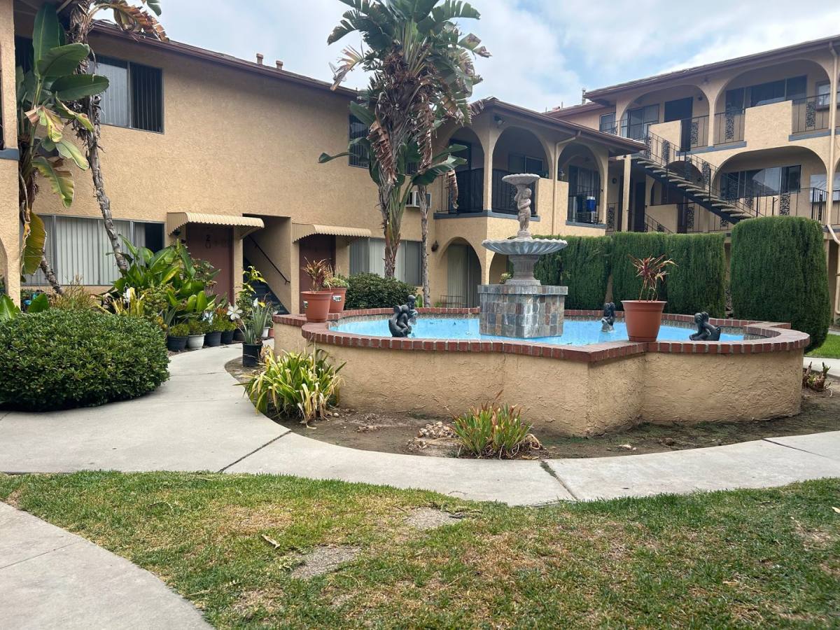 Apartment for rent at 1010 S Atlantic Blvd, Alhambra, CA 91803