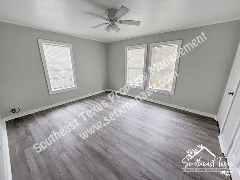 House for rent at 2325 Butler Dr, Orange, TX 77630