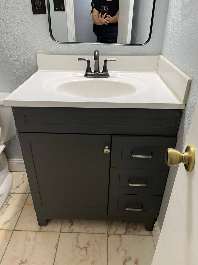 House for rent at 401 N Santa Ana St, Los Banos, CA 93635