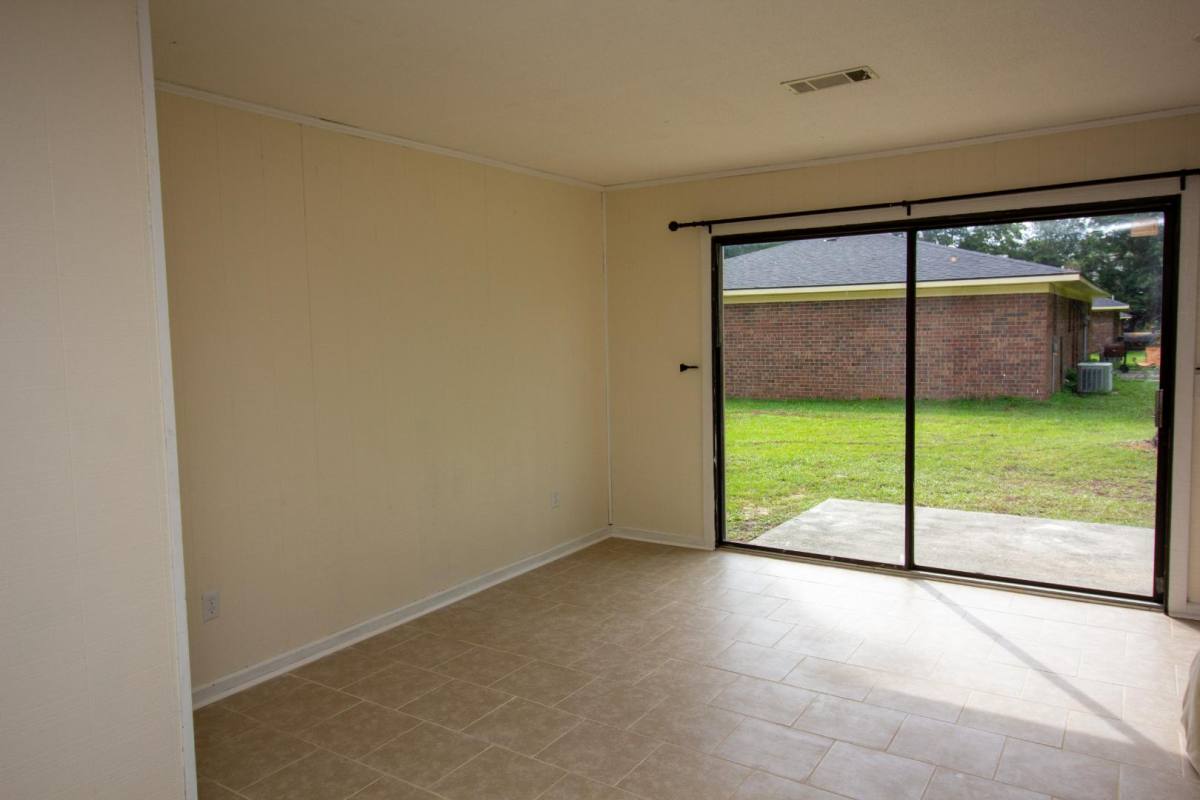 Apartment for rent at 7 University Place #A, Statesboro, GA 30458