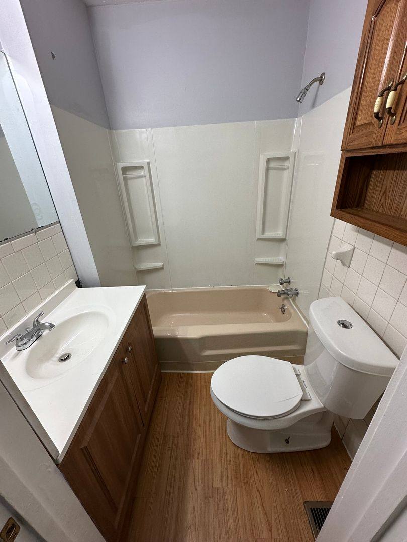 House for rent at 1755 Marne Ave, Toledo, OH 43613