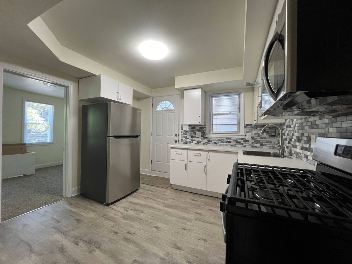 House for rent at 2677 S 18th St, Pittsburgh, PA 15210