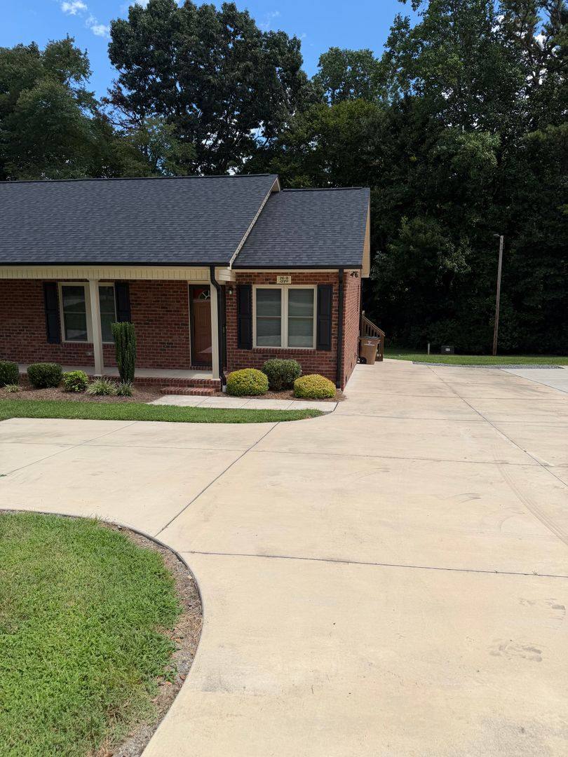 Condo for rent at 1289 Janice Rd, Lincolnton, NC 28092