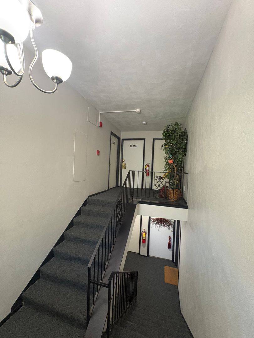 Apartment for rent at 7217 N University St, Peoria, IL 61614