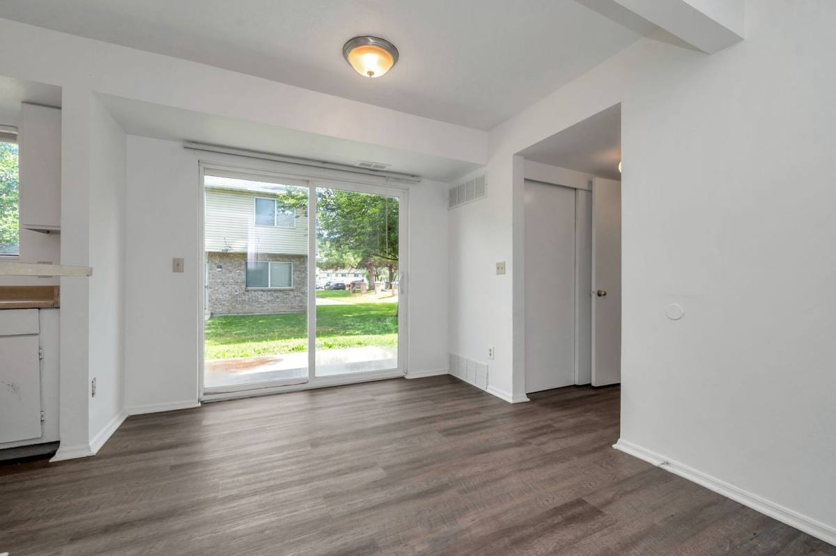 Townhouse for rent at 558 N Redwood Rd #2-2, Salt Lake City, UT 84116