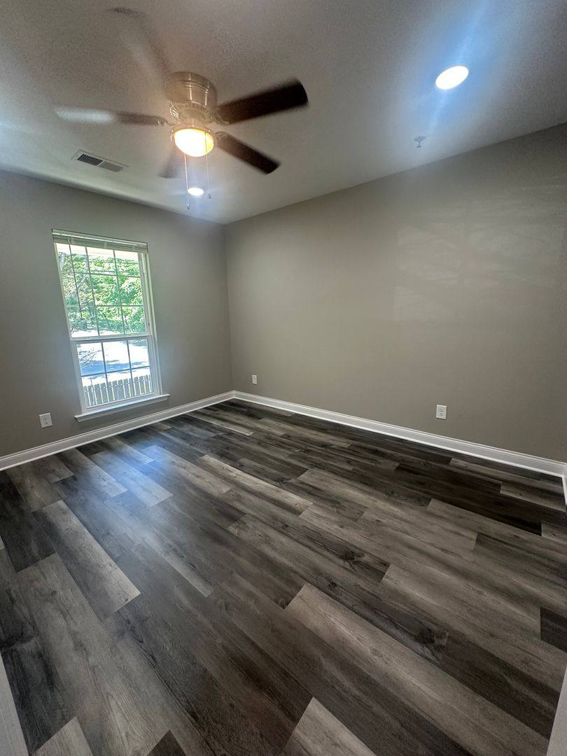 Condo for rent at 900 Mountain Creek Rd #M164, Chattanooga, TN 37405