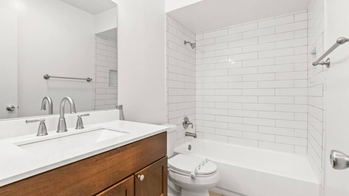 Apartment for rent at 4649 Voltaire St, San Diego, CA 92107