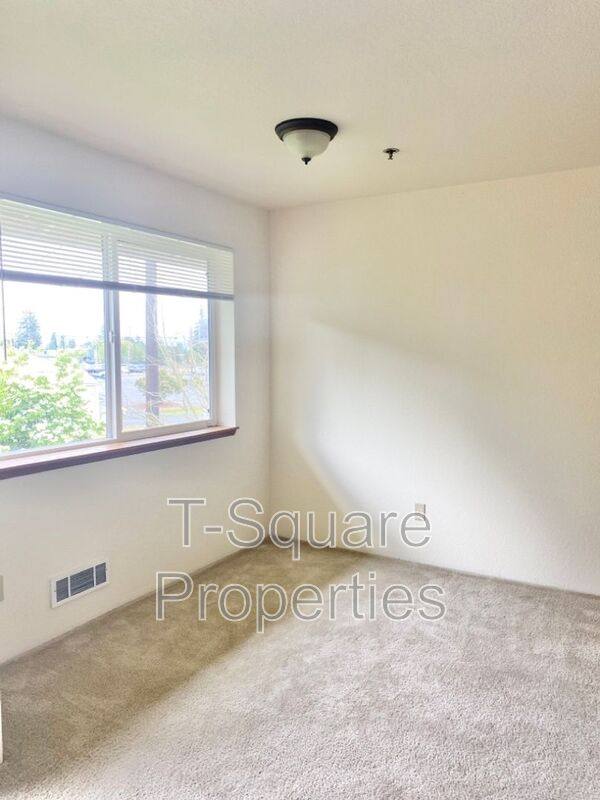 Apartment for rent at 9719 Holly Dr #205, Everett, WA 98204