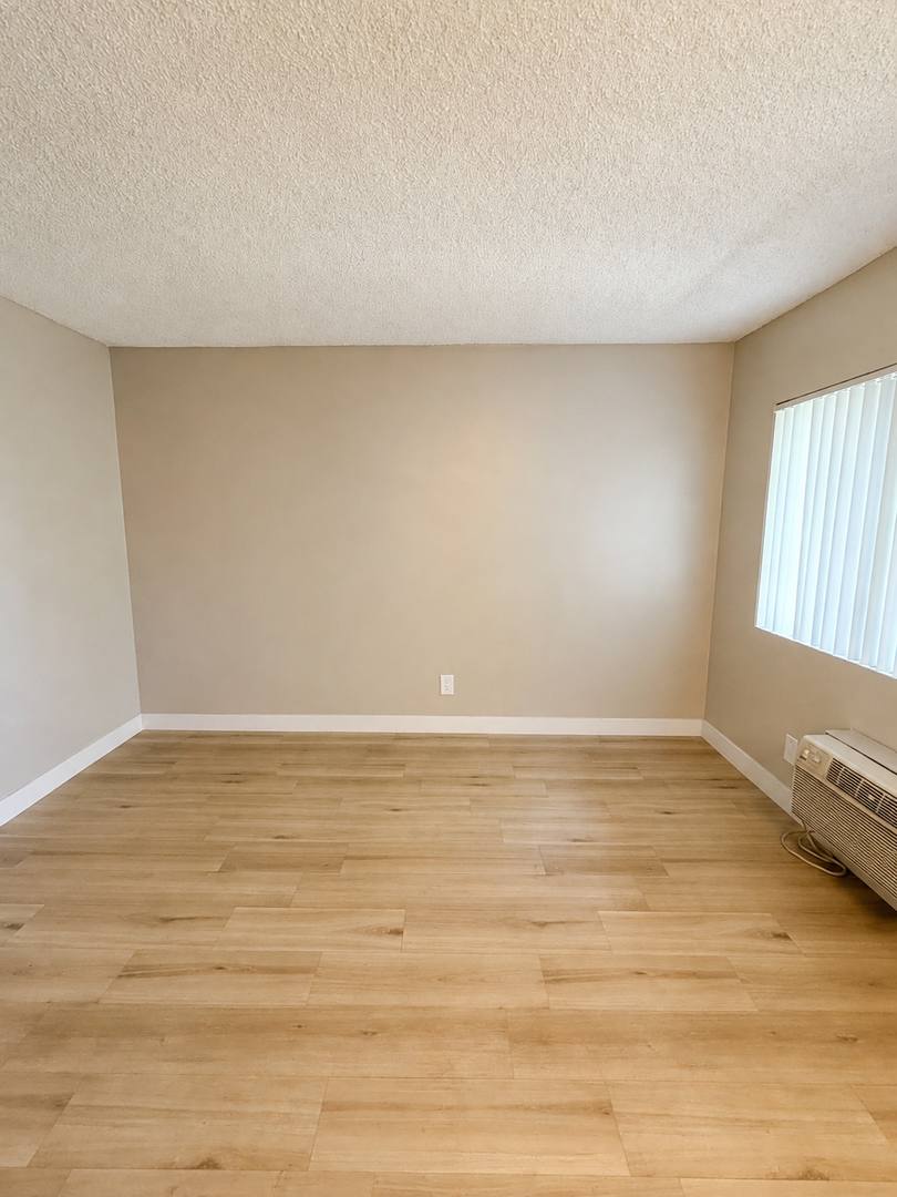 Sage View Apts, 1920 E Grand Ave, Escondido, CA 92027 - Apartment for Rent - Image 3