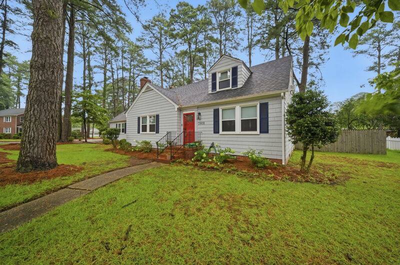 House for rent at 2808 Acres Rd, Portsmouth, VA 23703