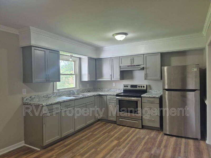 House for rent at 507 S 18th Ave, Hopewell, VA 23860