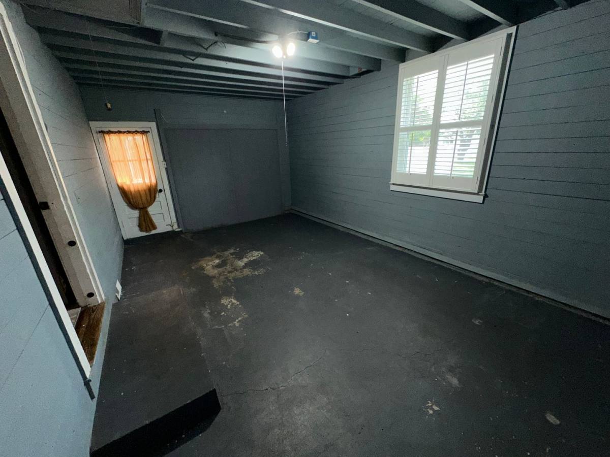 House for rent at 122 Hammond Ave, Lebanon, TN 37087