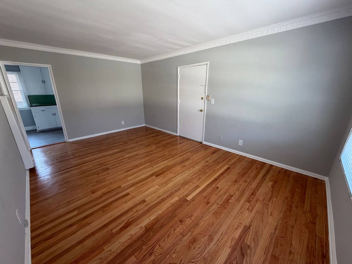 Apartment for rent at 10042-50 Culver Blvd, Culver City, CA 90232