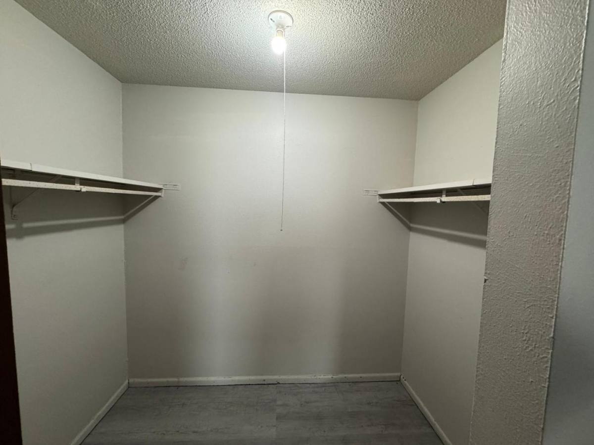 Apartment for rent at 4416 Airport Highway 41, Toledo, OH 43615
